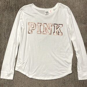 PINK Graphic Long Sleeve Tee - M